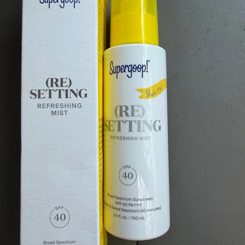 Supergoop (Re)setting Refreshing Mist SPF 40 Sunscreen Makeup Setting Spray 3.4